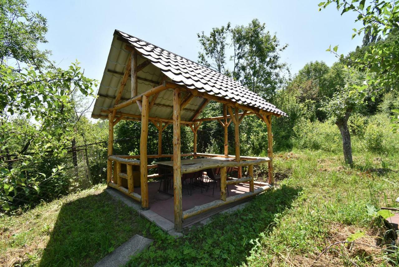 Guest House Arsan Tsaghkadzor Exterior foto
