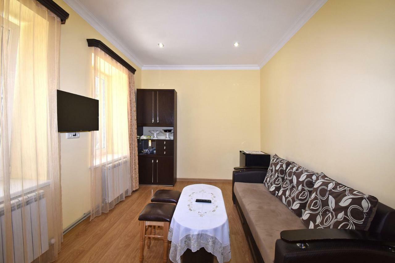 Guest House Arsan Tsaghkadzor Exterior foto