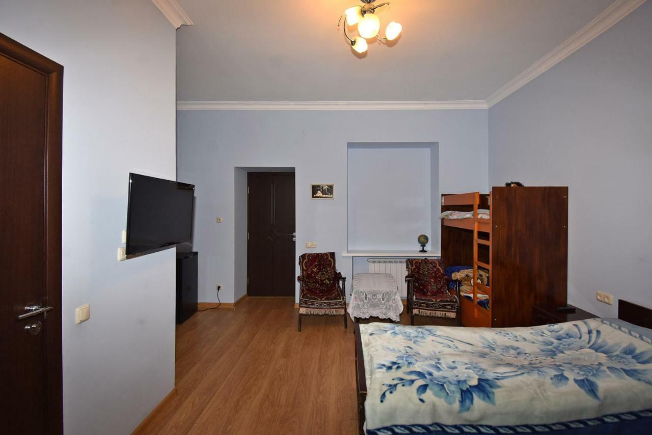Guest House Arsan Tsaghkadzor Exterior foto