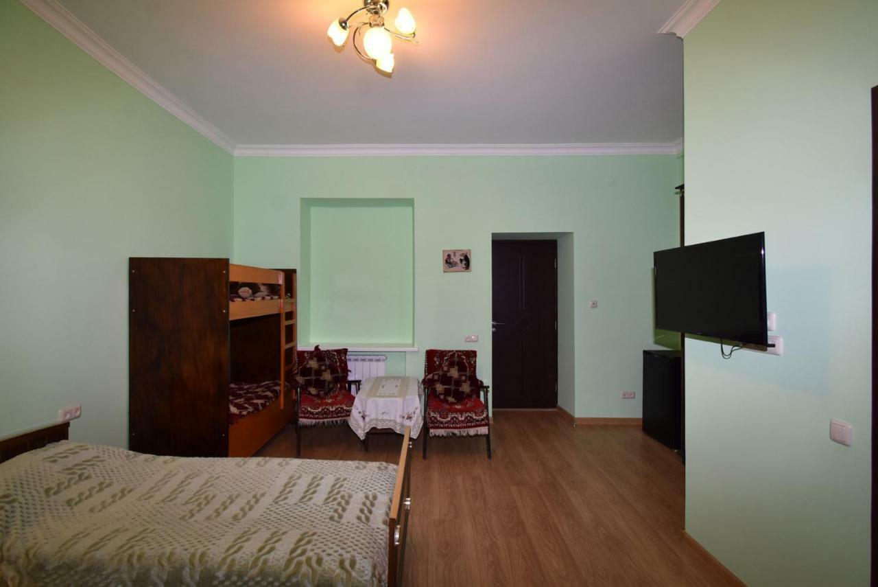 Guest House Arsan Tsaghkadzor Exterior foto